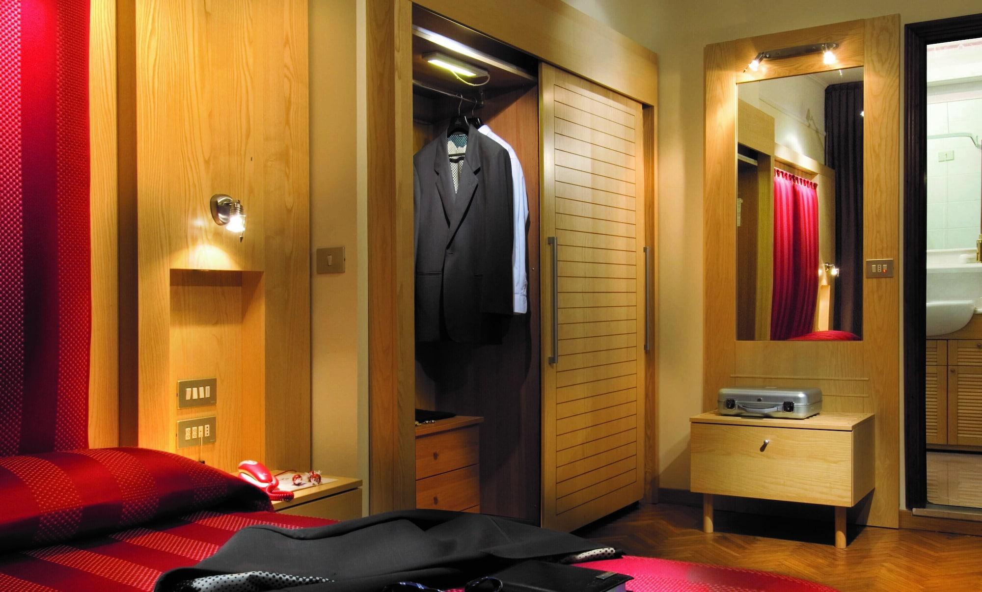 Hotel Abner'S リッチョーネ エクステリア 写真